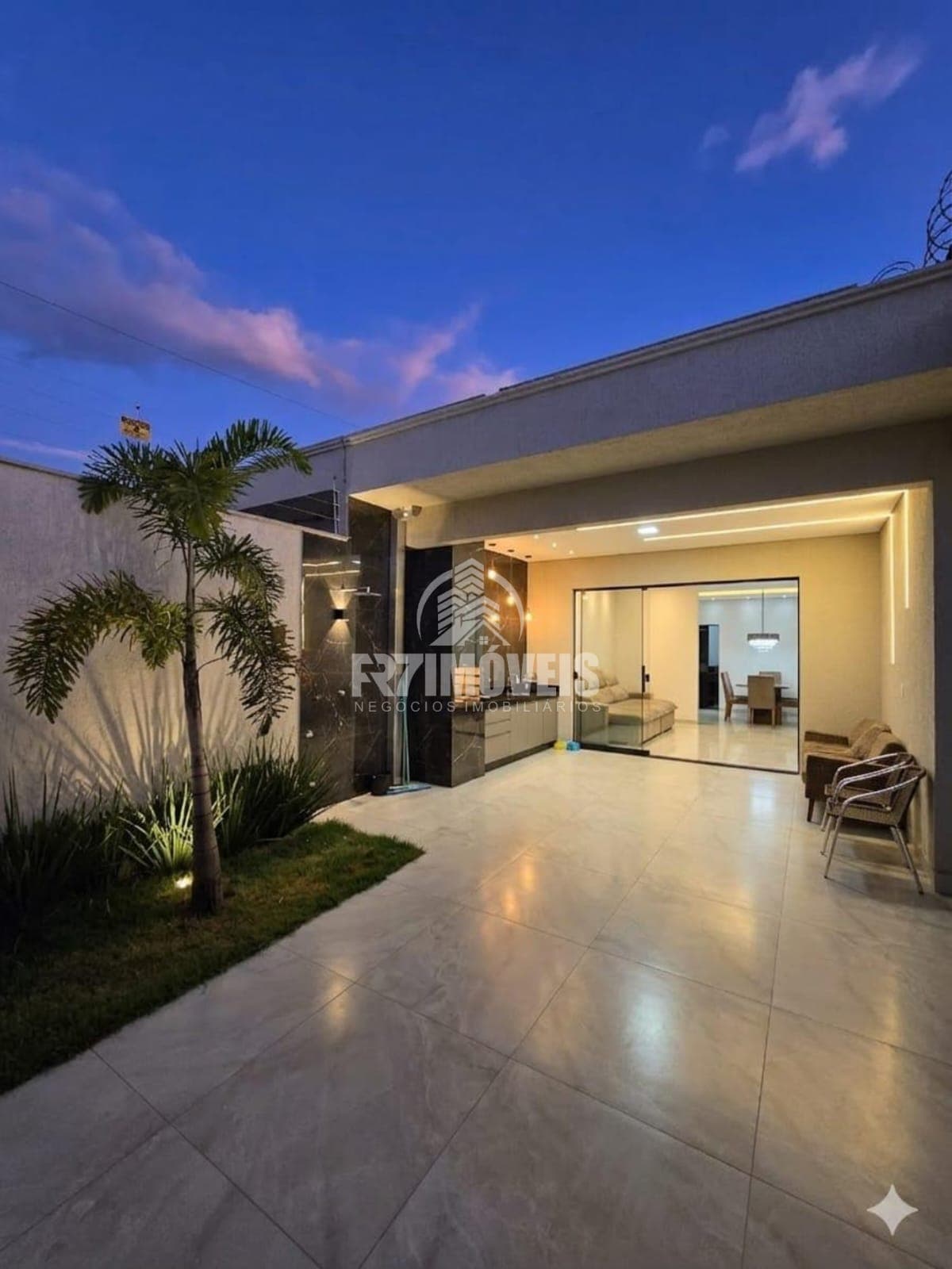 CASA NO SETOR RESIDENCIAL BRISAS DA MATA- GOIÂNIA/GO