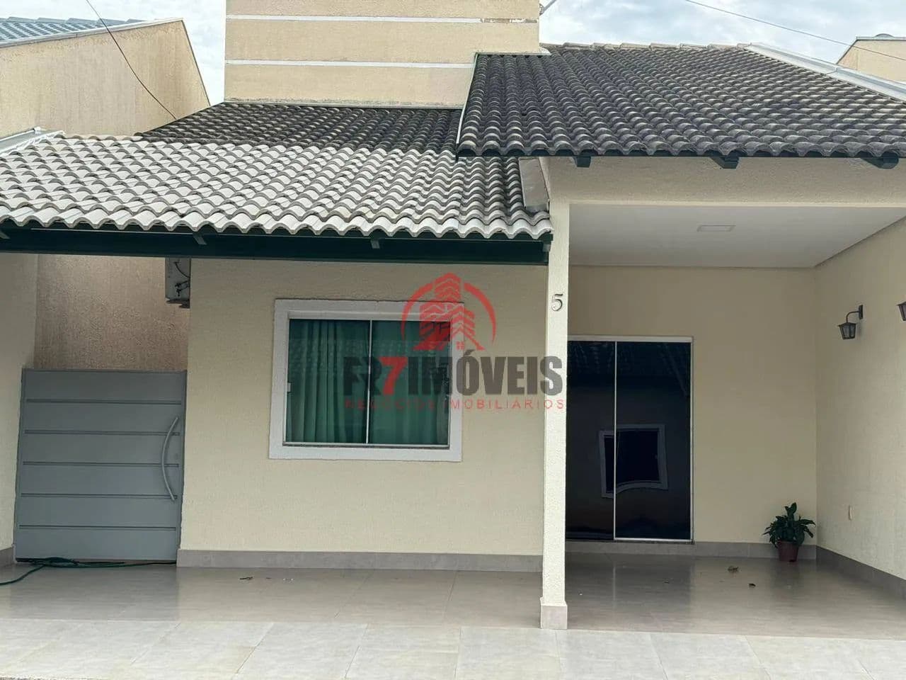CASA NO CONDOMÍNIO VILA VERDE – GOIÂNIA/GO