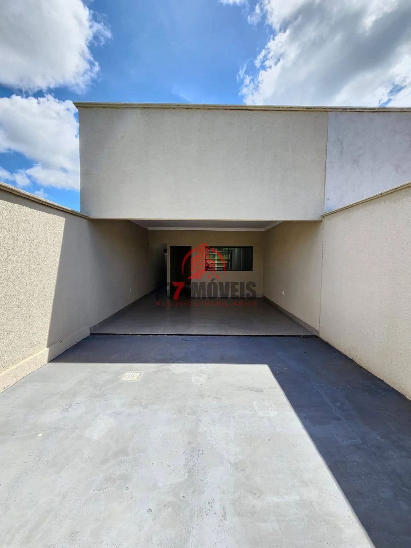 EXCELENTE CASA NO RESIDENCIAL LICARDINO NEY - GOIÂNIA/GO