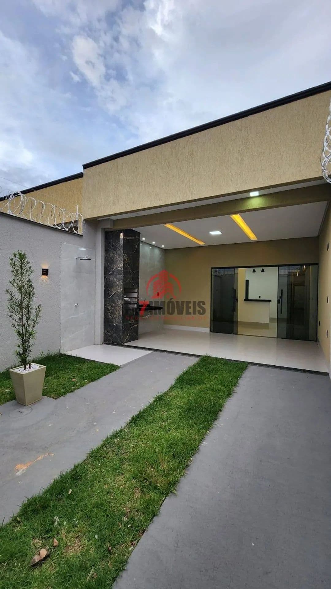 ÓTIMA CASA NO SANTOS DUMONT- GOIÂNIA/GO