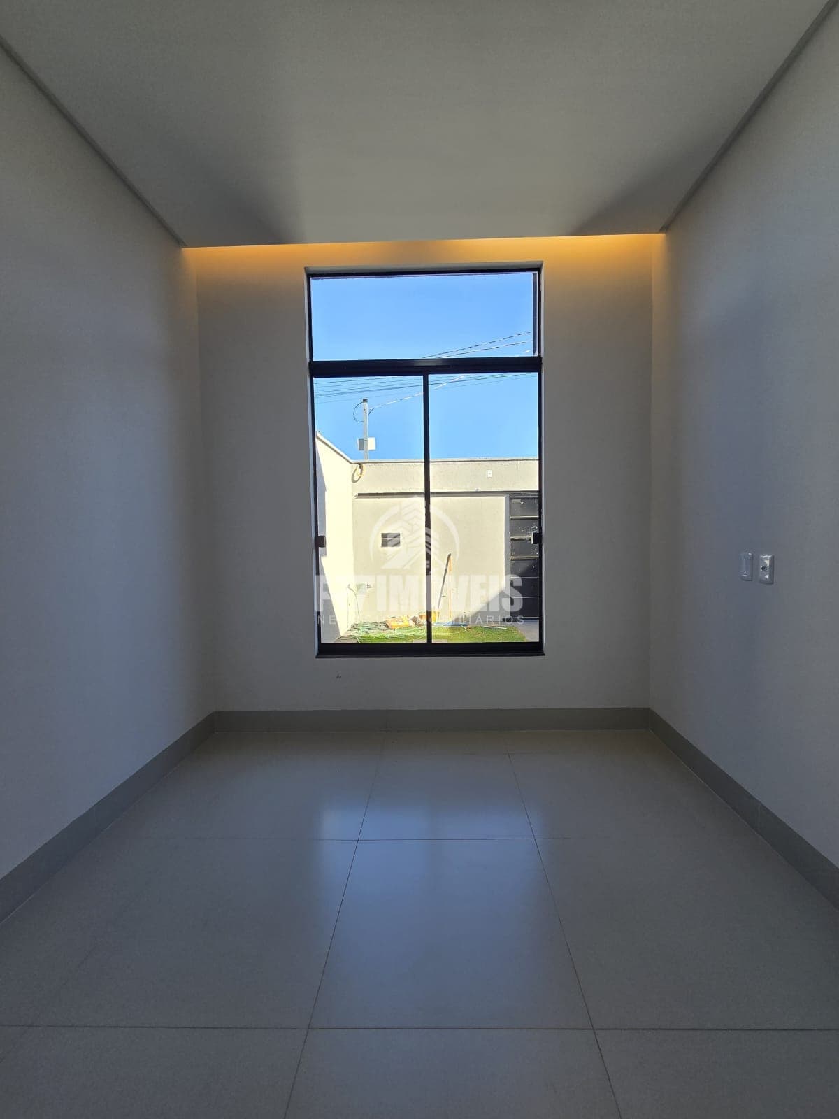 CASA COM EXCELENTE LOCALIZAÇÃO NO SETOR ORLANDO DE MORAIS - GOIÂNIA/GO