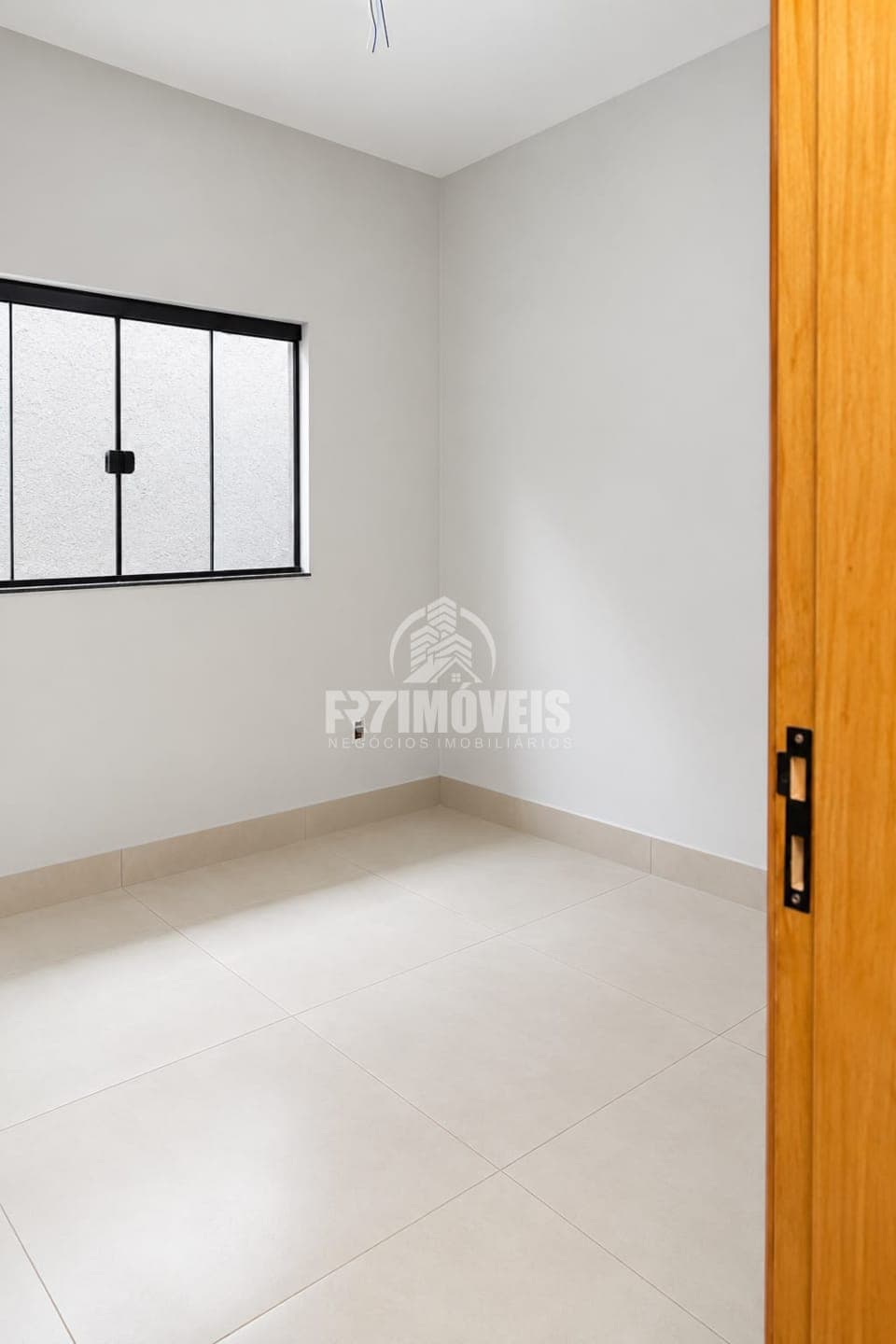 CASA ZERO ENTRADA NO RESIDENCIAL BURITI – SENADOR CANEDO/GO