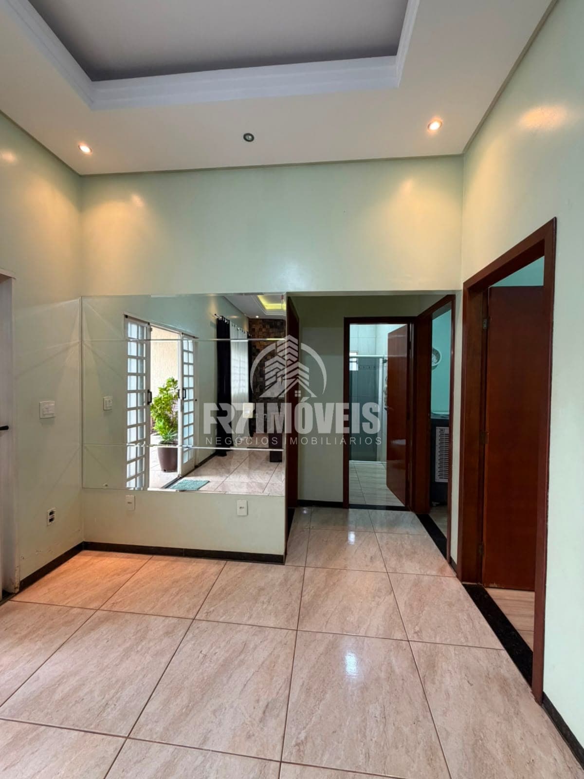 CASA NO SETOR RESIDENCIAL RECANTO DO BOSQUE- GOIÂNIA/GO