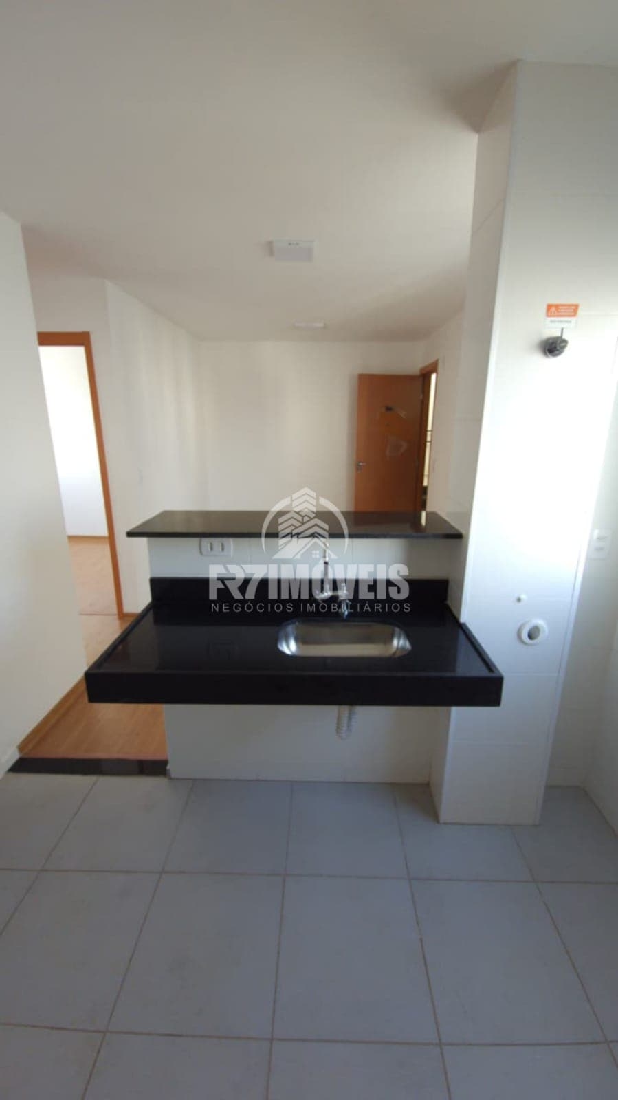 APARTAMENTO NO RESIDENCIAL GRAN JARDIM COM ENTRADA BAIXA - GOIÂNIA/GO
