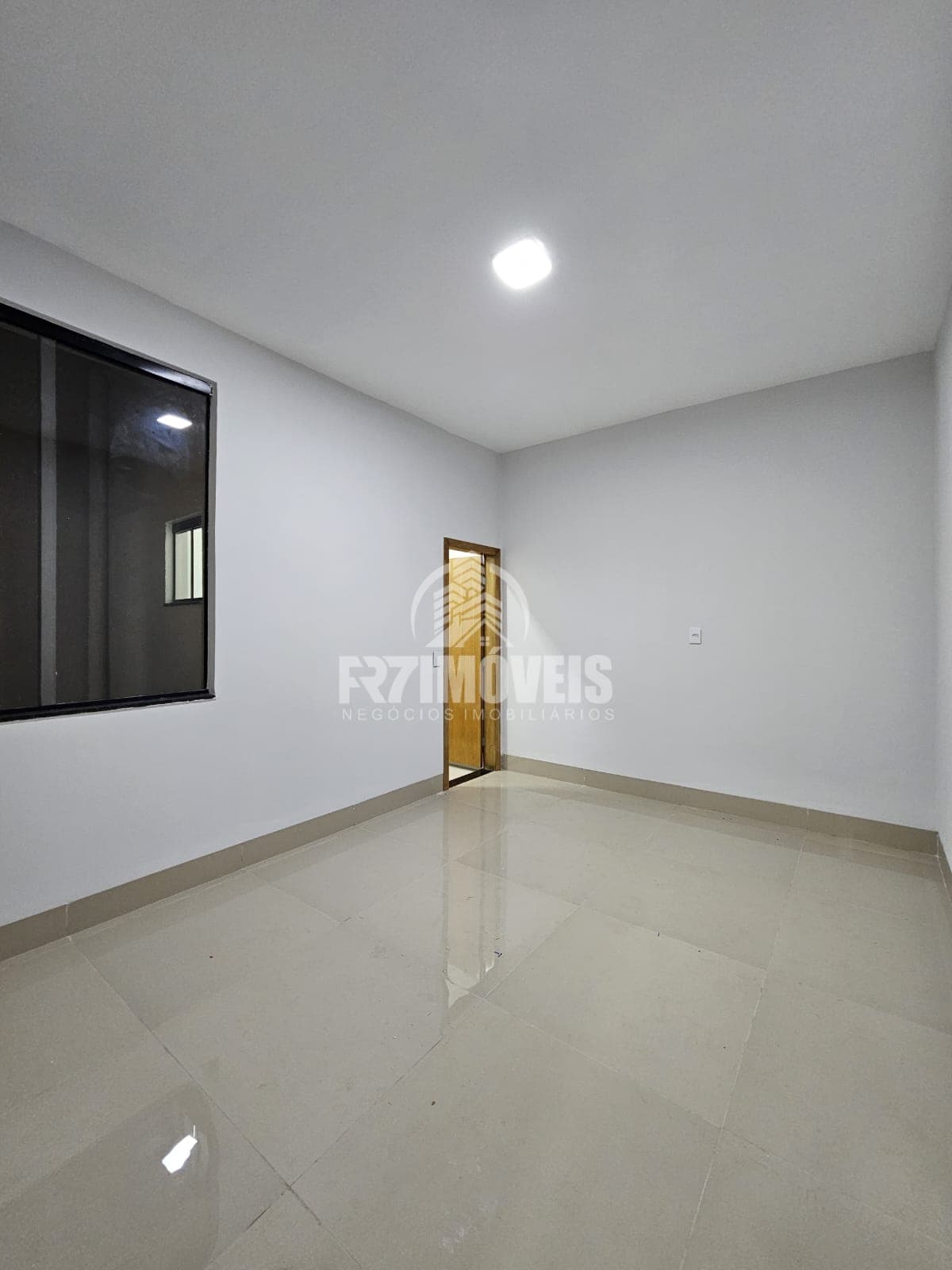 CASA NO ESTRELA DALVA - GOIÂNIA/GO