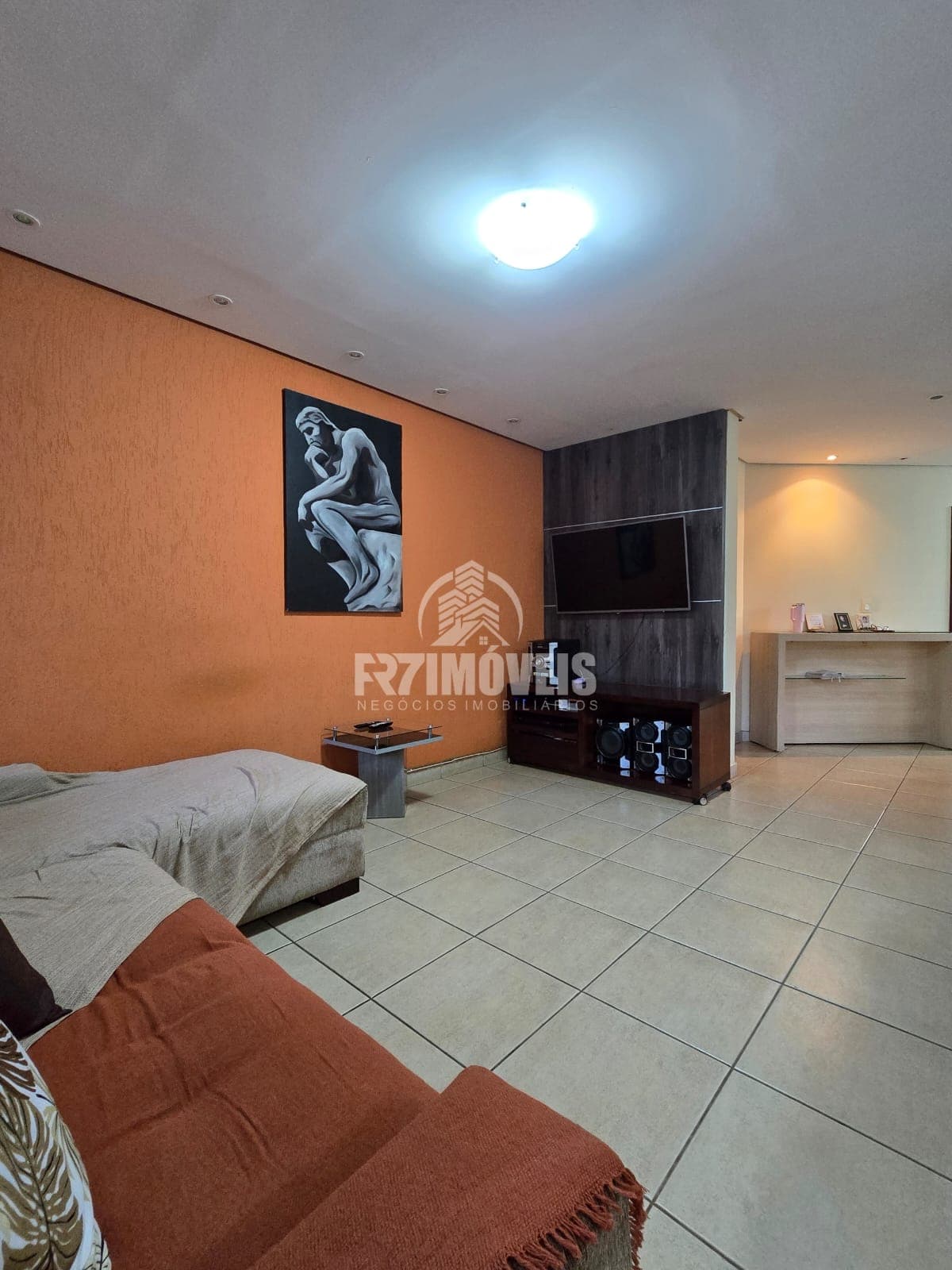 SOBRADO NO CONDOMÍNIO GRAN VILLE - RESIDENCIAL ELDORADO - GOIÂNIA/GO