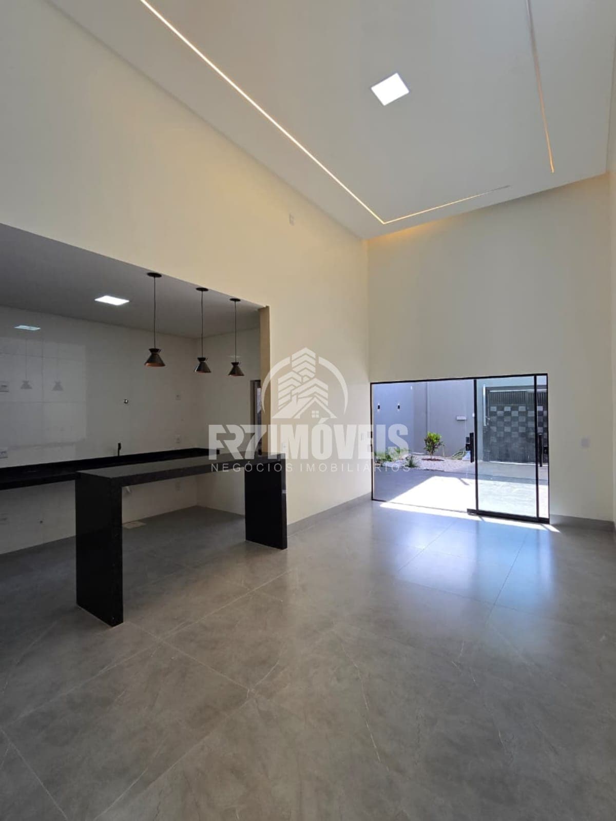 CASA SETOR BALNEÁRIO MEIA PONTE - GOIÂNIA/GO