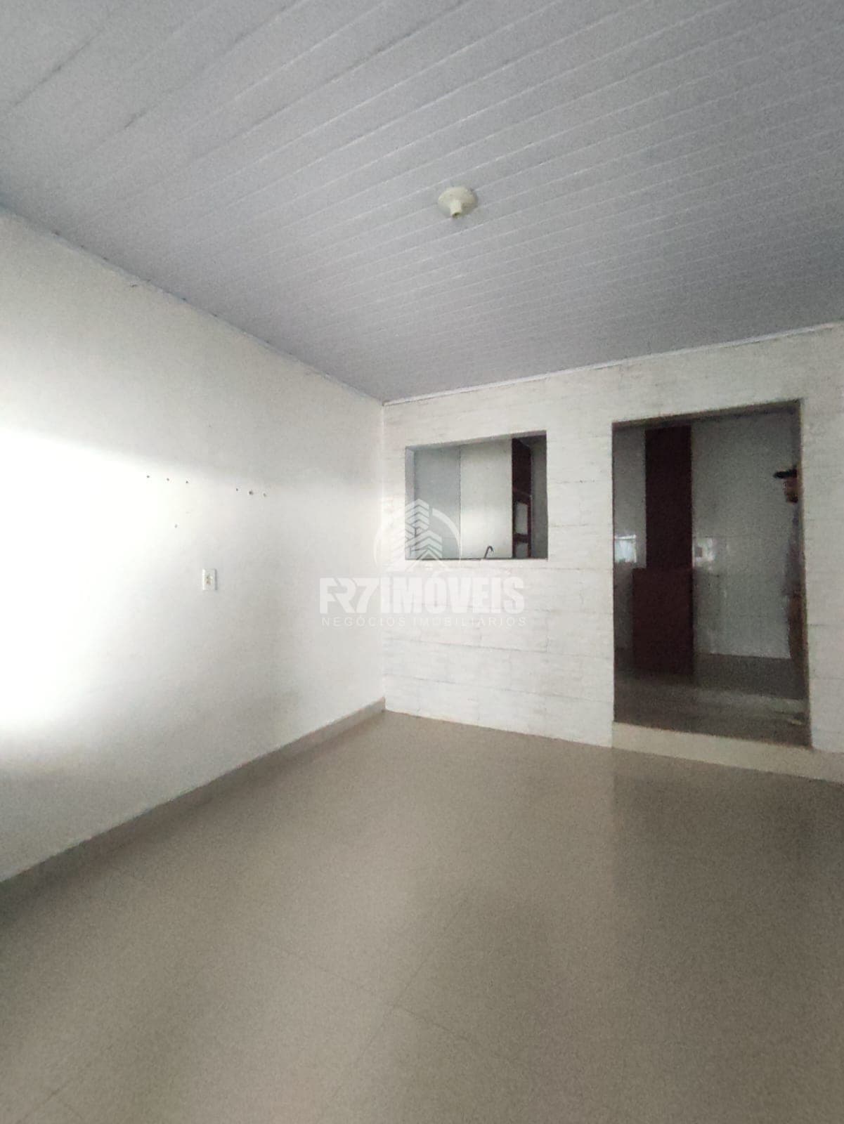 CASAS PARA INVESTIMENTO COM RENDA MENSAL SETOR ESTRELA DALVA - GOIÂNIA/GO