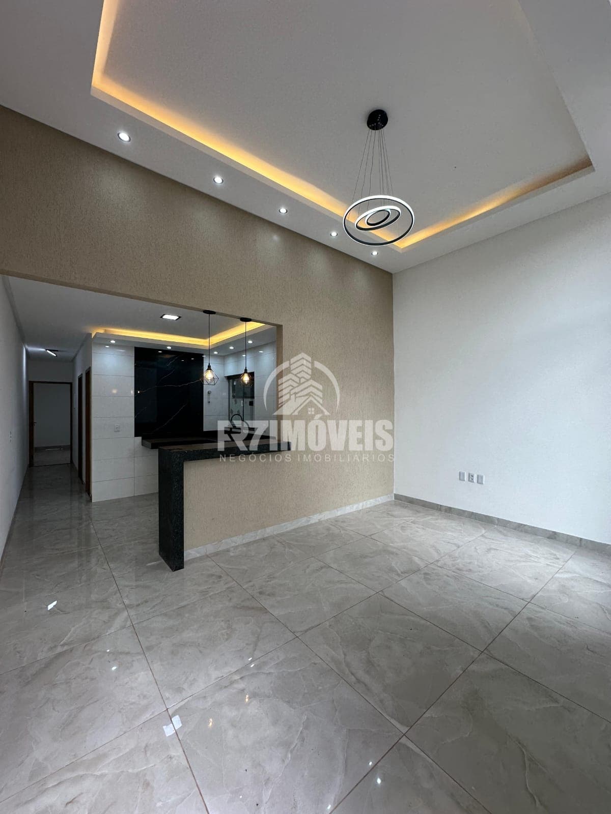 CASA NO SETOR ESTRELA DALVA - GOIÂNI/GO