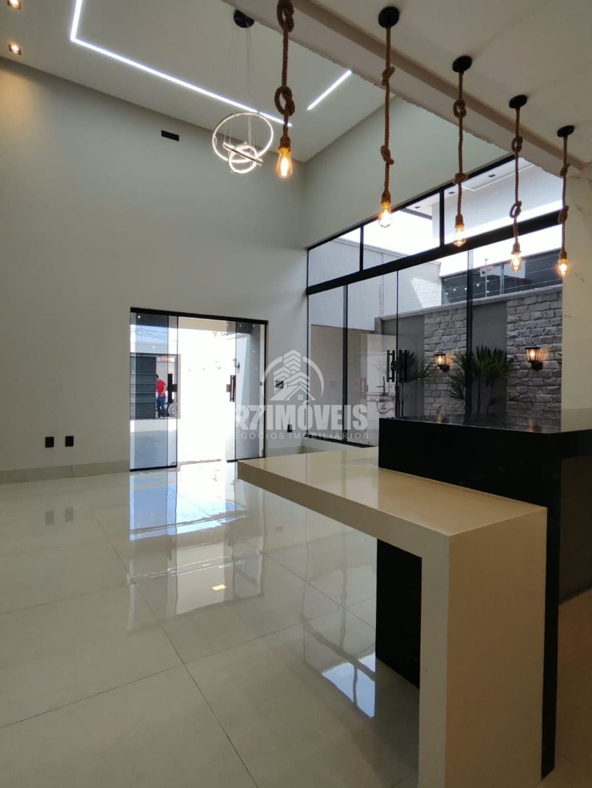 CASA NO RESIDENCIAL DAS ACÁCIAS - GOIÂNIA/GO