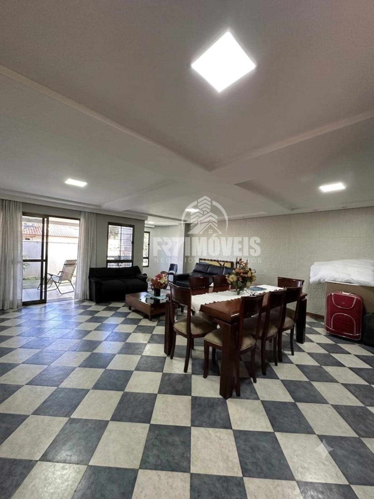 IMÓVEL RESIDENCIAL E COMERCIAL NA VILA JOÃO VAZ - GOIÂNIA/GO