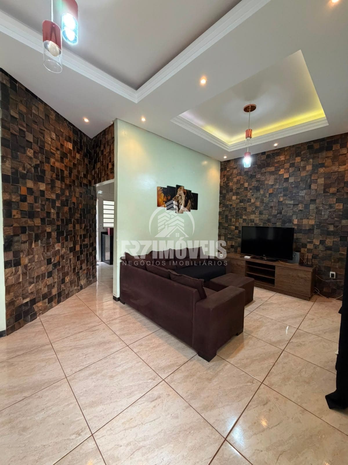 CASA NO SETOR RESIDENCIAL RECANTO DO BOSQUE- GOIÂNIA/GO