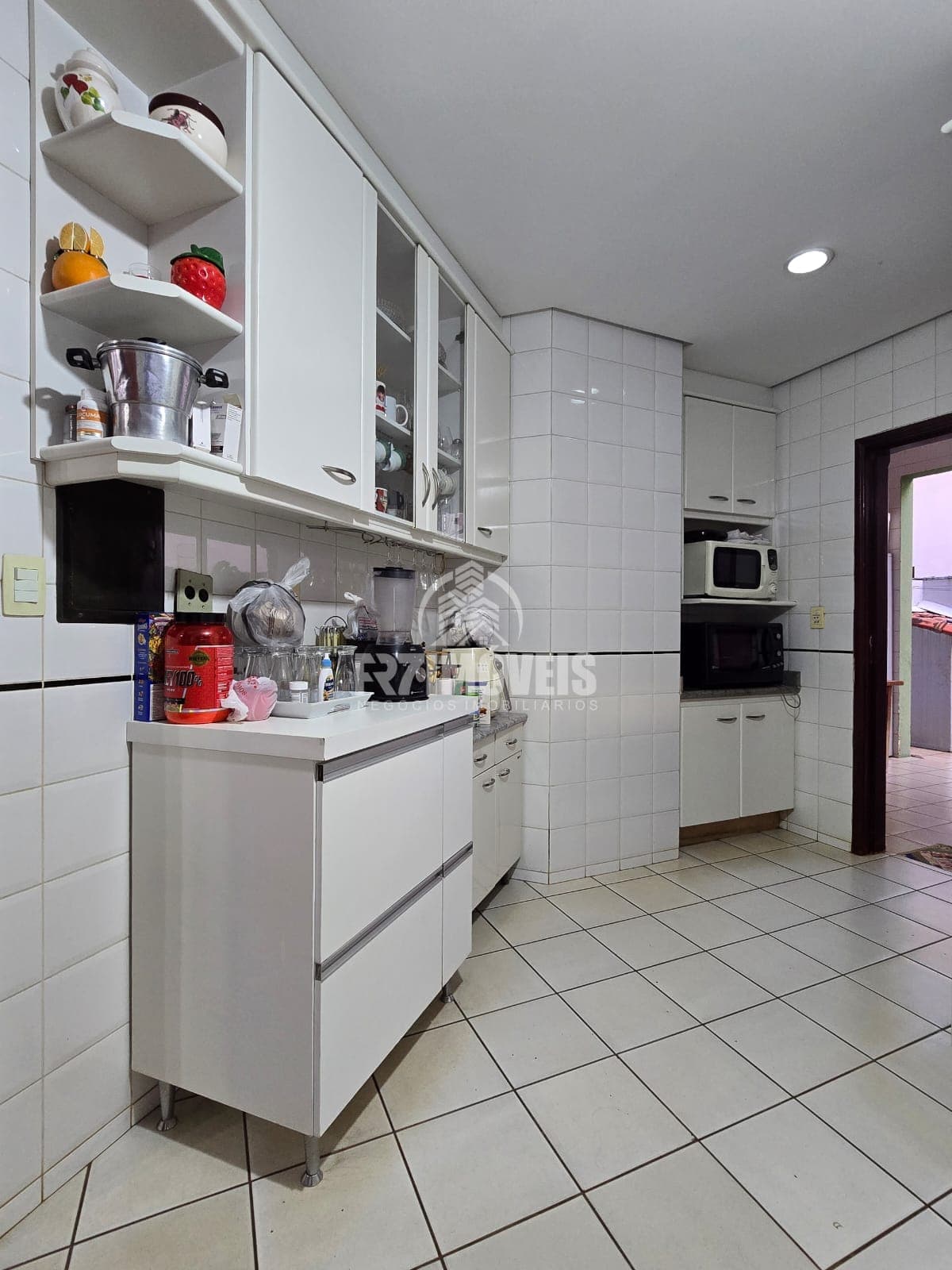 SOBRADO NO CONDOMÍNIO GRAN VILLE - RESIDENCIAL ELDORADO - GOIÂNIA/GO
