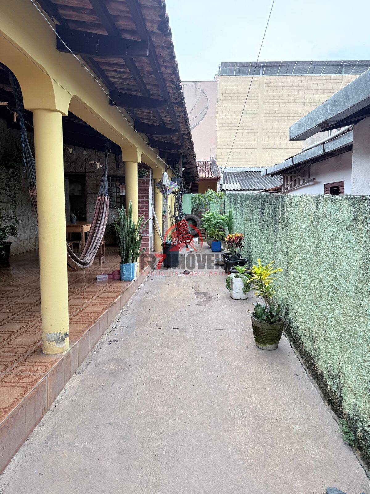 IMOVEL COM 3 MORADIAS JÁ ALUGADAS NO JOÃO VAZ– GOIÂNIA/GO