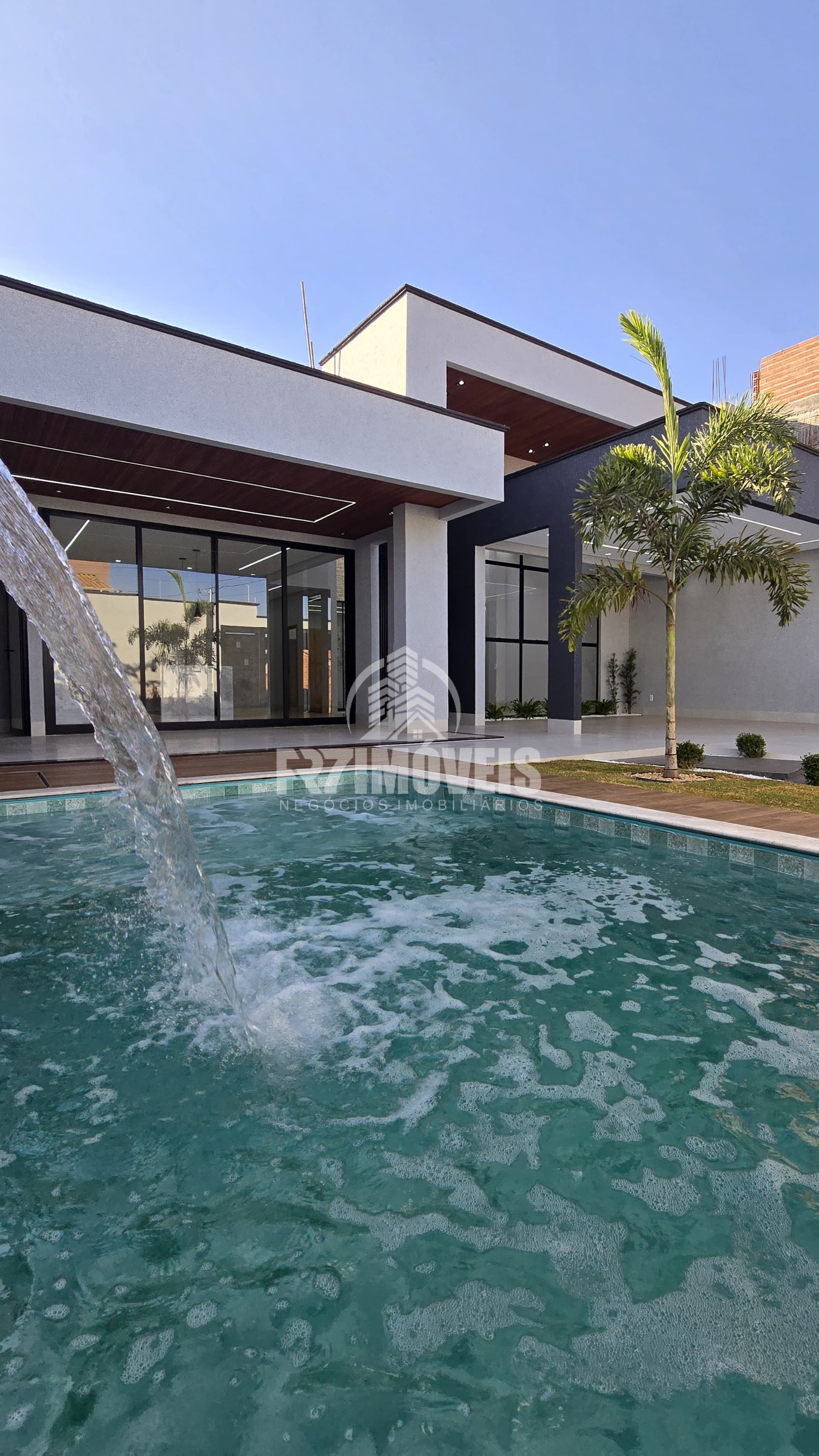 CASA ALTO PADRÃO NO RESIDENCIAL DAS ACÁCIAS- GOIÂNIA/GO