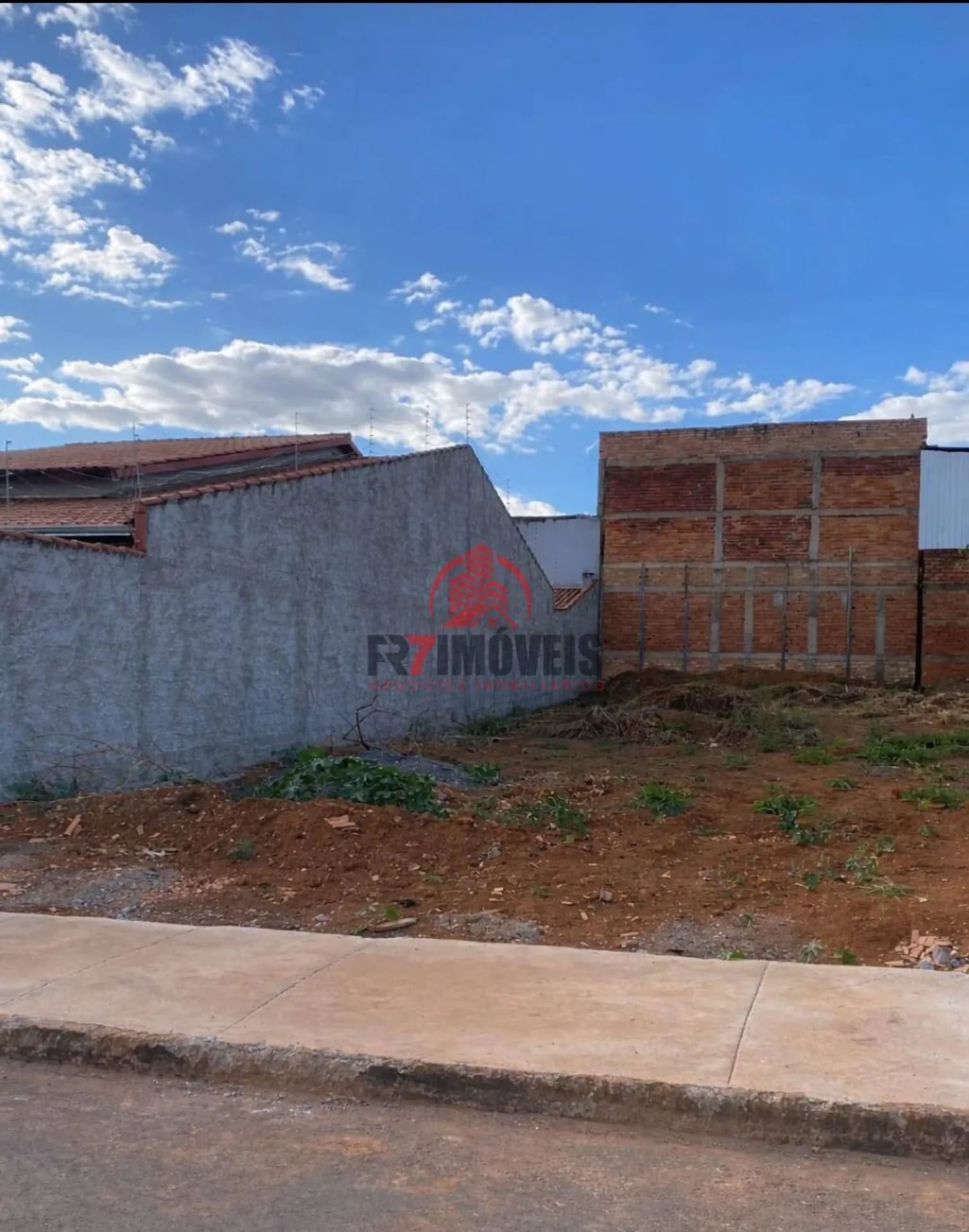 ÁGIO DE LOTE 300 M² NO JARDIM BELA VISTA CIDADE DE LEOPOLDO DE BULHÔES/GO