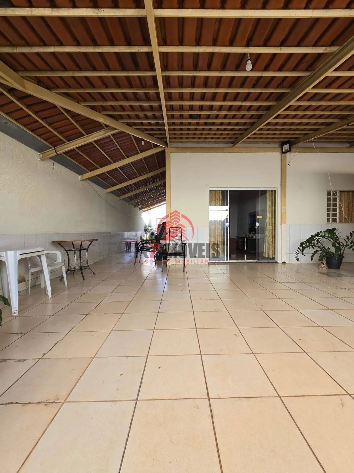 EXCELENTE CASA NO RESIDENCIAL BRISAS DA MATA - GOIÂNIA/GO