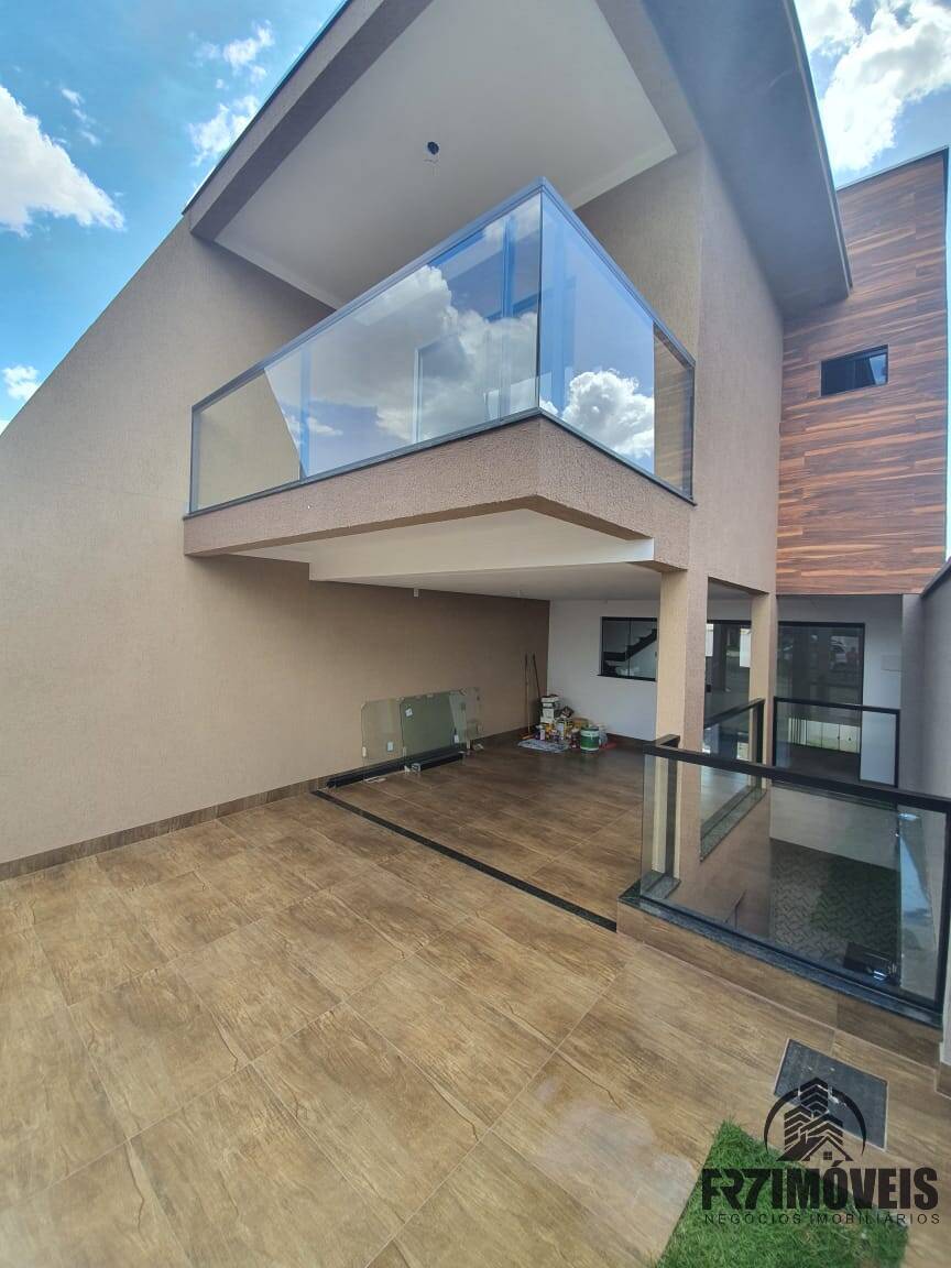 TRIPLEX NO RESIDENCIAL GUAREMA – GOIÂNIA-GO