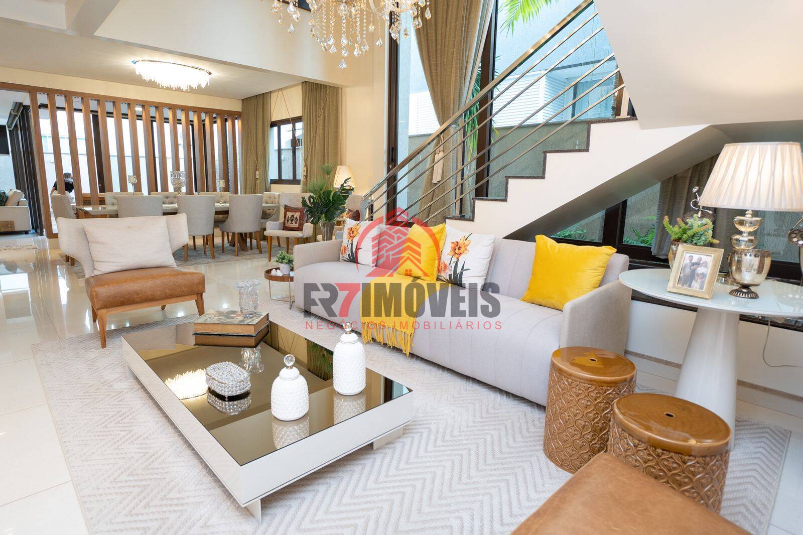 SOBRADO MOBILIADO NO JARDINS MADRID – GOIÂNIA/GO