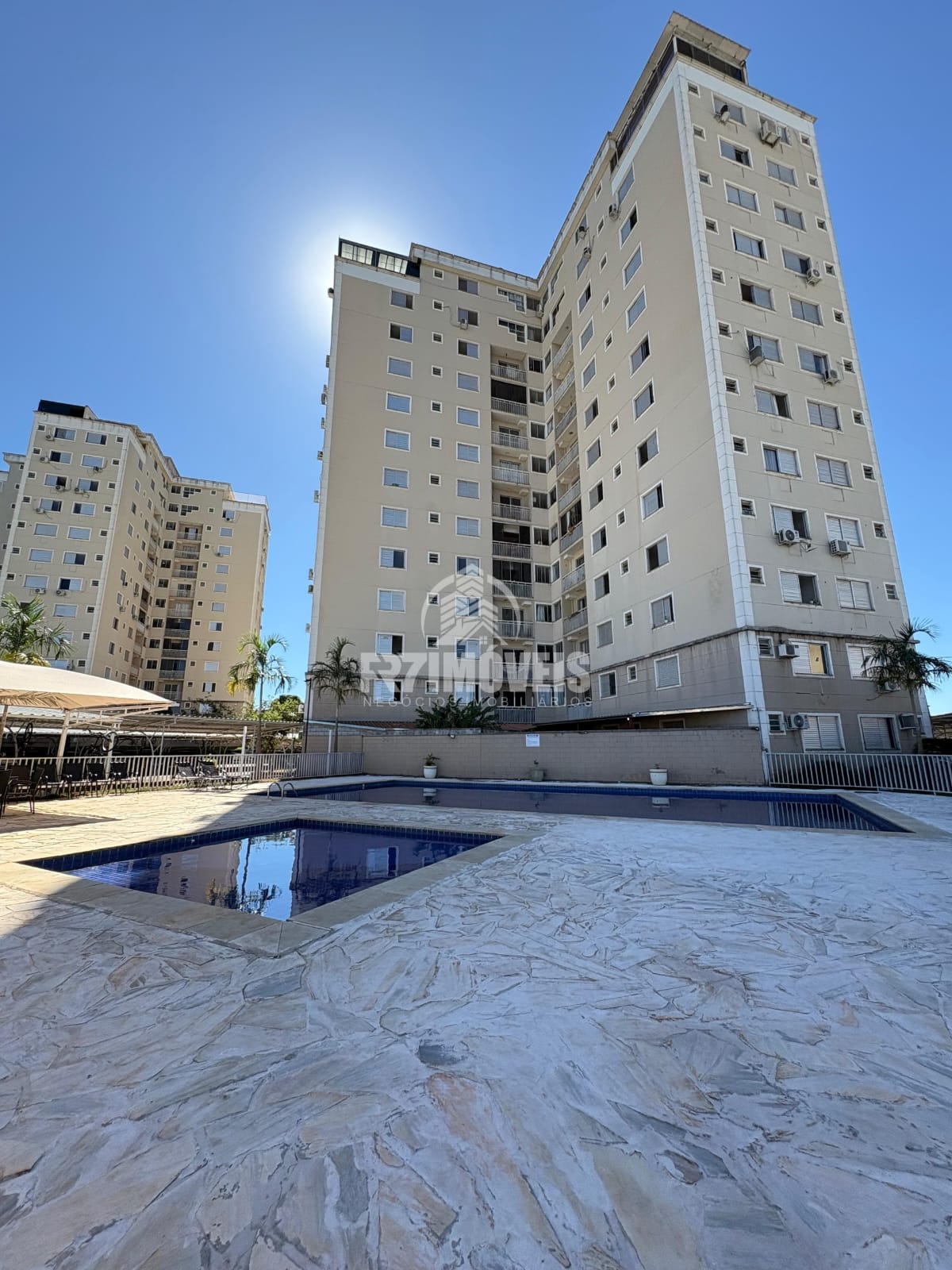 APARTAMENTO NO CONDOMÍNIO CHEVERNY NO SETOR GOIÂNIA 2 - GOIÂNIA/GO