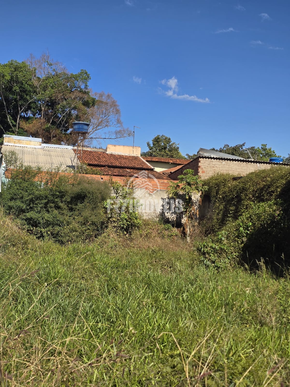 LOTE NO JARDIM BALNEARIO MEIA PONTE - GOIÂNIOA/GO