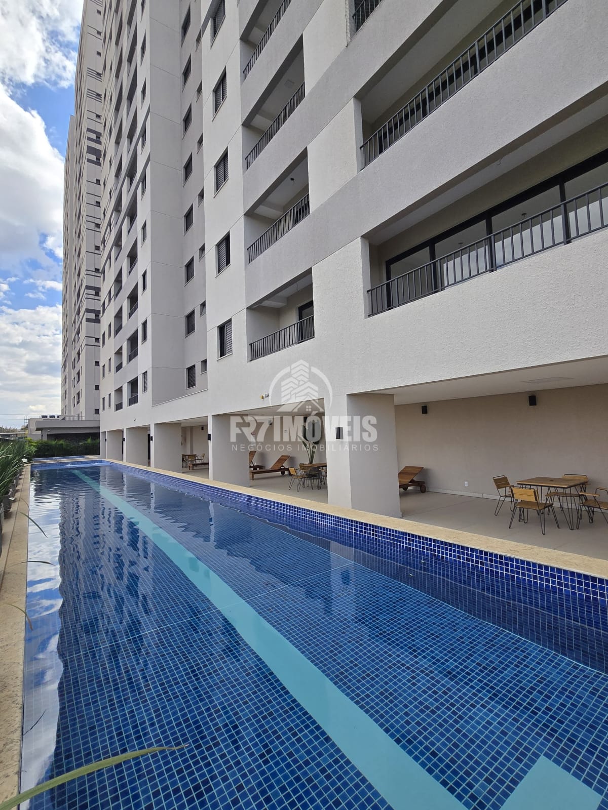 APARTAMENTO 3Q - DGN - NO SETOR CRIMEIA OESTE - GOIÂNIA/GO