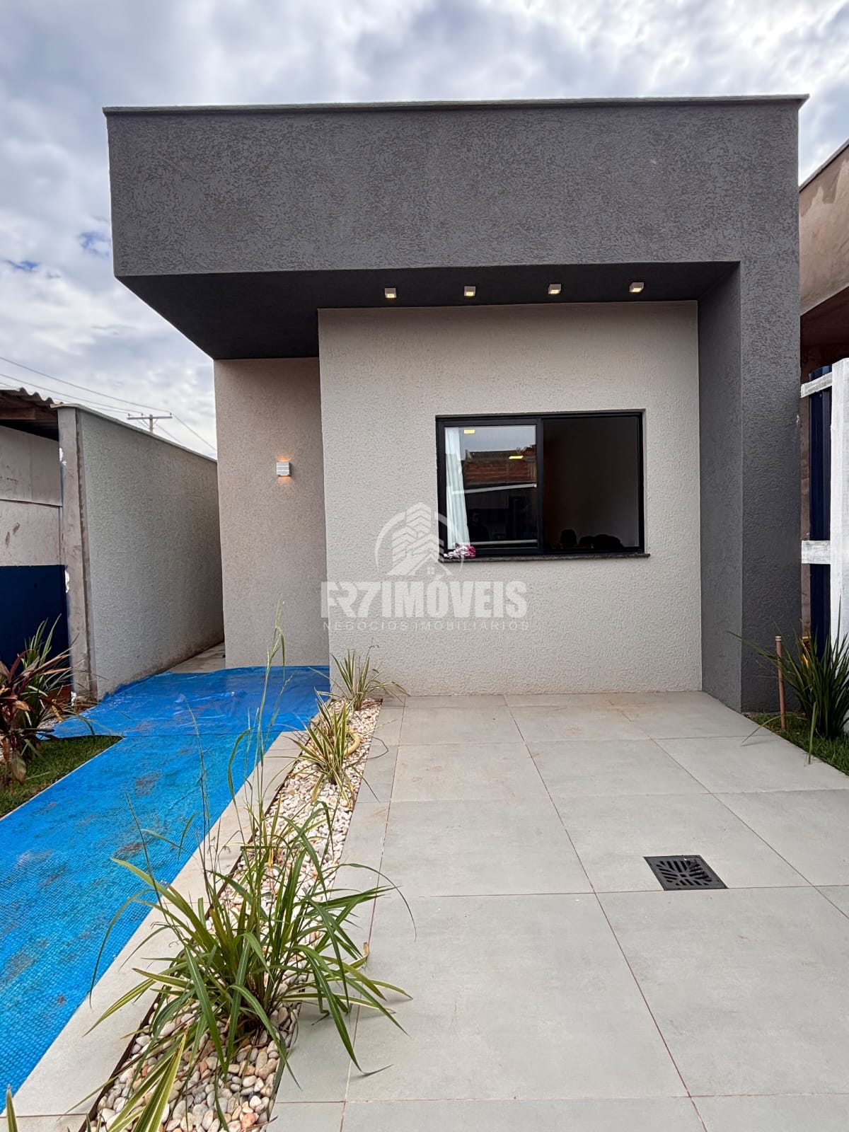 LANÇAMENTO CASAS 2 QUARTOS NO CONDOMÍNIO PEDRAS ALTAS - GOIÂNIA/GO