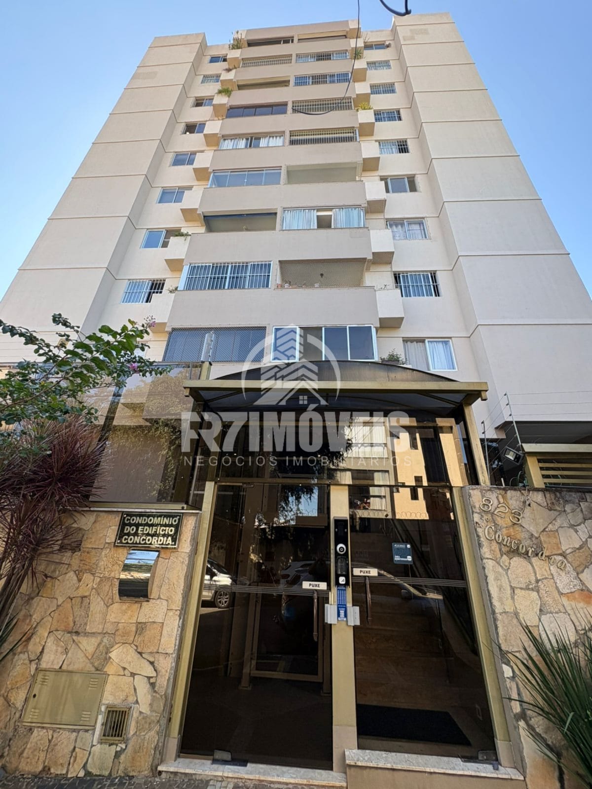 APARTAMENTO EM CONDOMÍNIO NO SETOR JARDIM AMERICA - GOIÂNIA/GO