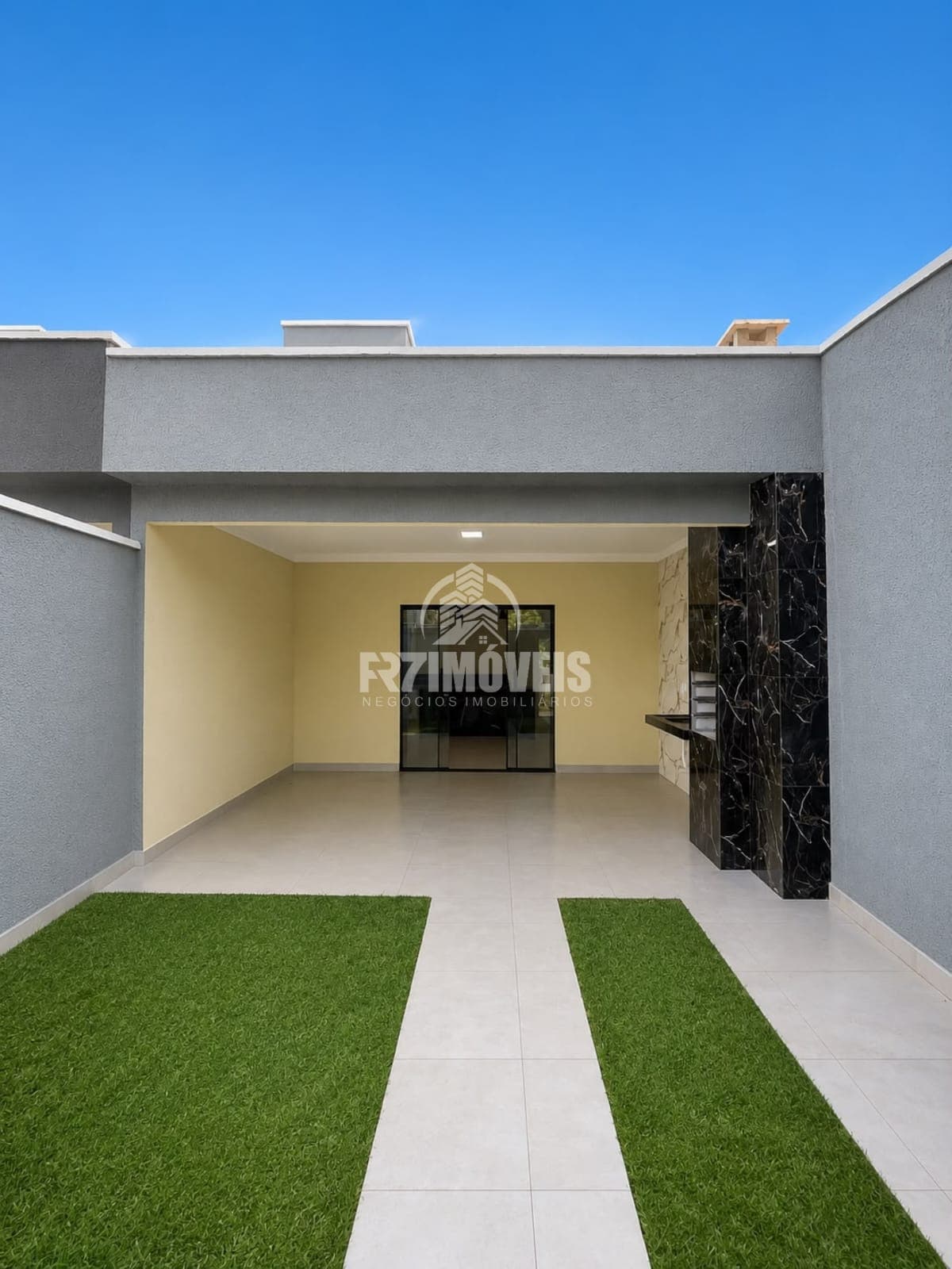 CASA NO BAIRRO FLORESTA - GOIÂNIA/GO