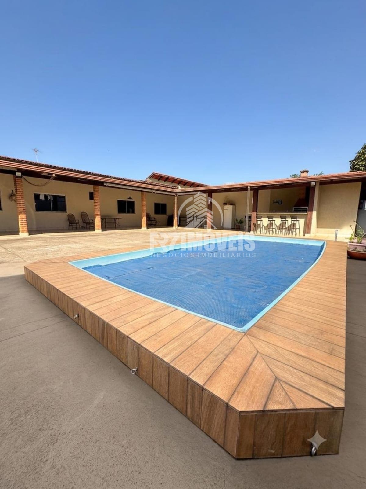 CASA SOZINHA NO LOTE NO SETOR GENTIL MEIRELES - GOIÂNIA/GO