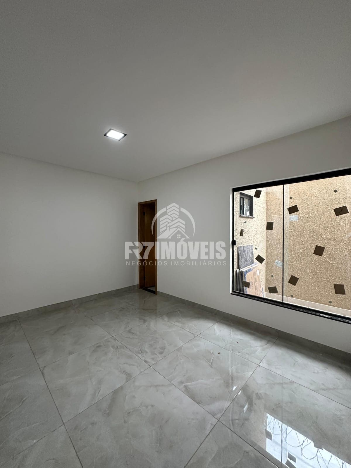 CASA NO SETOR ESTRELA DALVA - GOIÂNI/GO