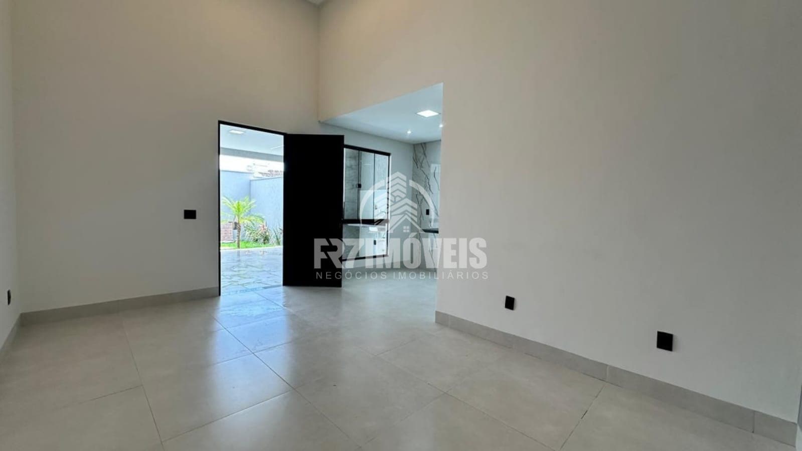 CASA COM 3 QUARTOS NO RESIDENCIAL COLORADO - GOIÂNIA/GO