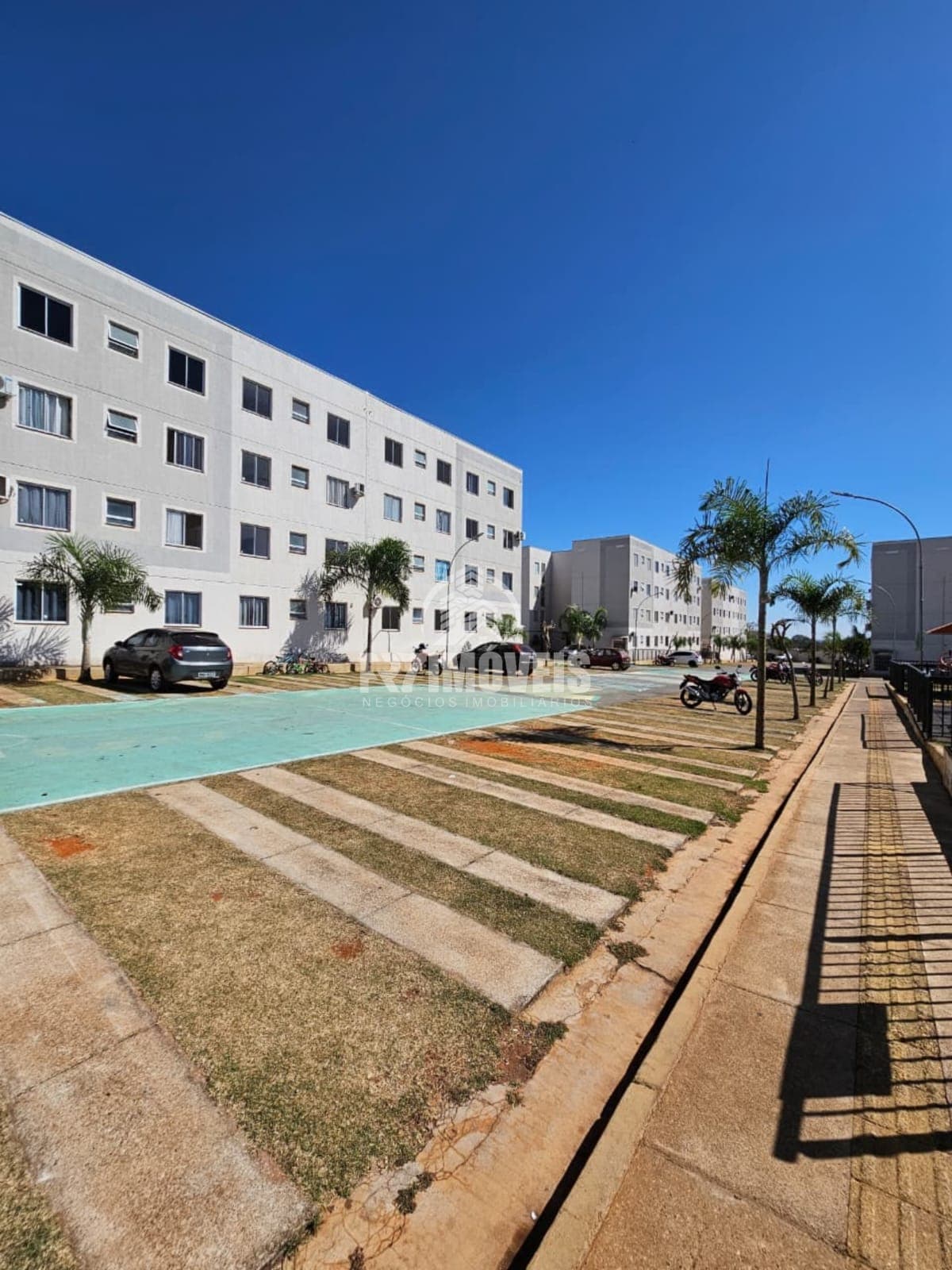 APARTAMENTO NO CONDOMÍNIO GRAN VALENCE - GOIÂNIA/GO