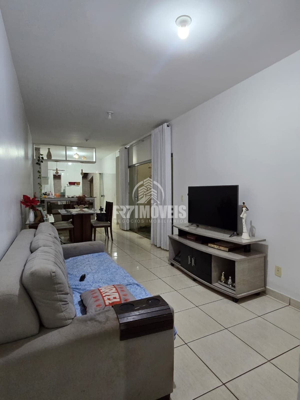CASA NO RESIDENCIAL MORADA DO IPE - GOIÂNIA/GO