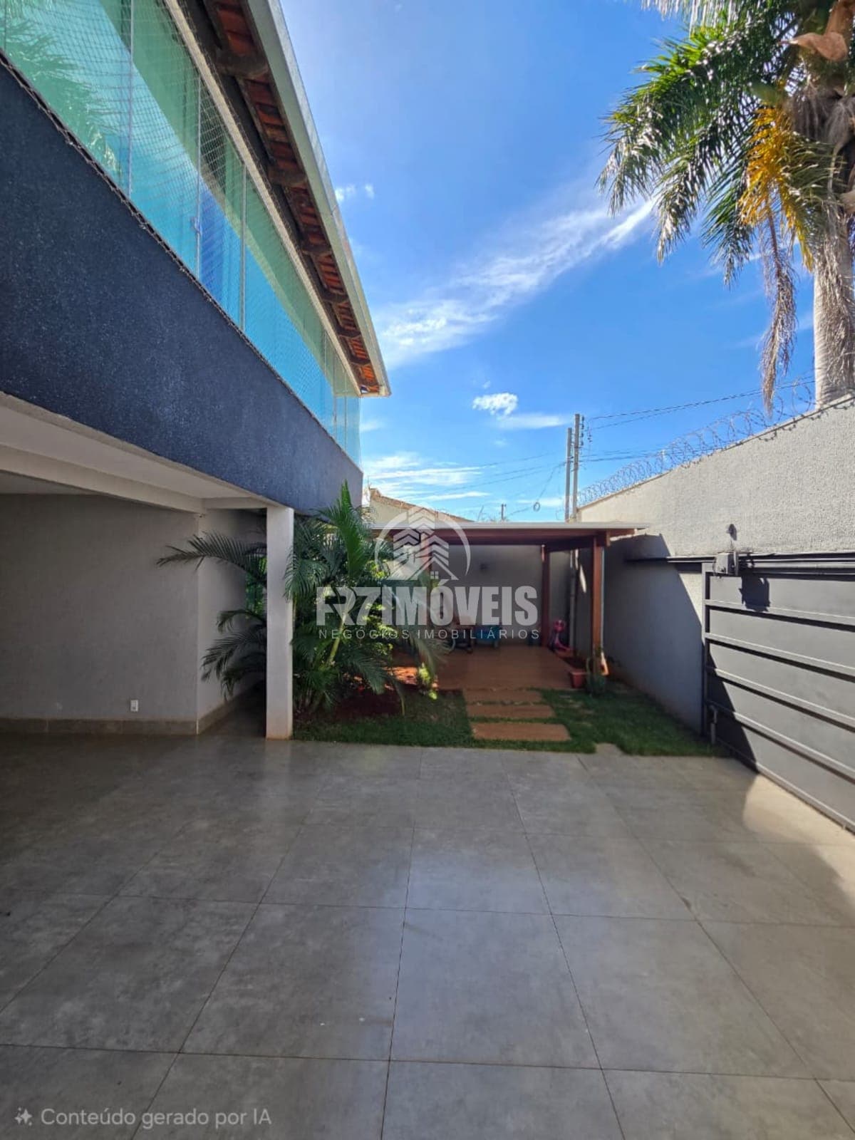 Sobrado 4Q, 2S - Rica em armários e lazer completo c/ Jacuzi - Jardim Ipê - Goiânia/GO