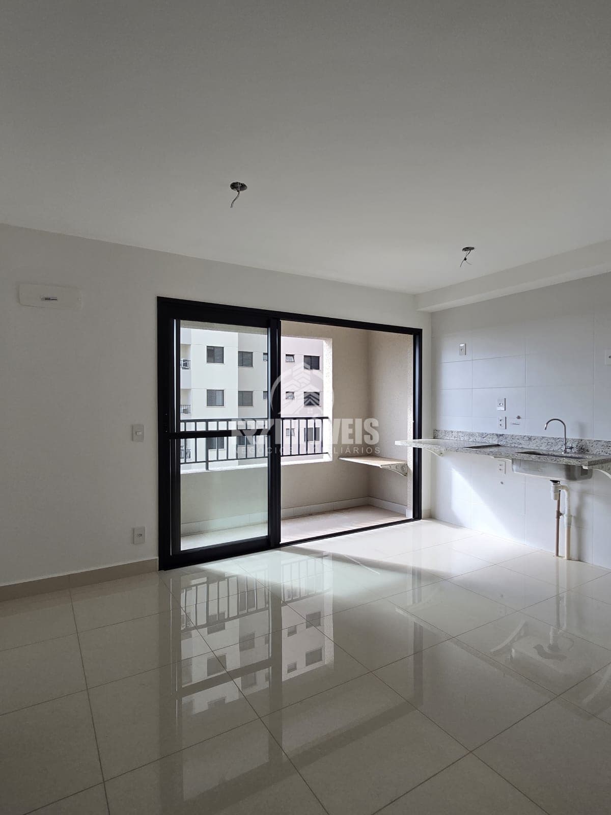 APARTAMENTO 3Q - DGN - NO SETOR CRIMEIA OESTE - GOIÂNIA/GO