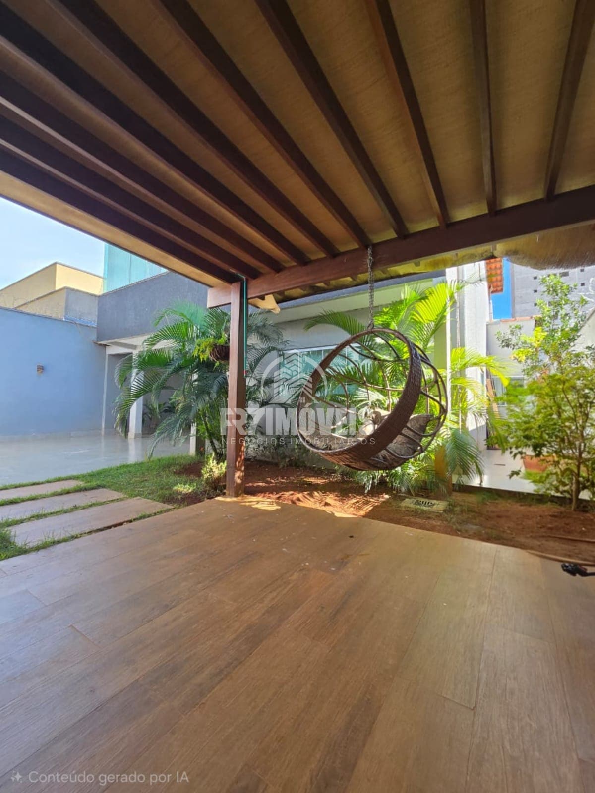 Sobrado 4Q, 2S - Rica em armários e lazer completo c/ Jacuzi - Jardim Ipê - Goiânia/GO