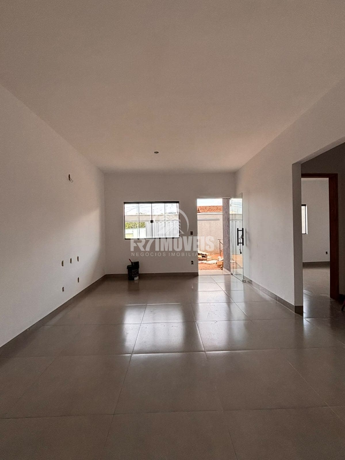 CASA NO HUGO DE MORAES - GOIÂNIA/GO