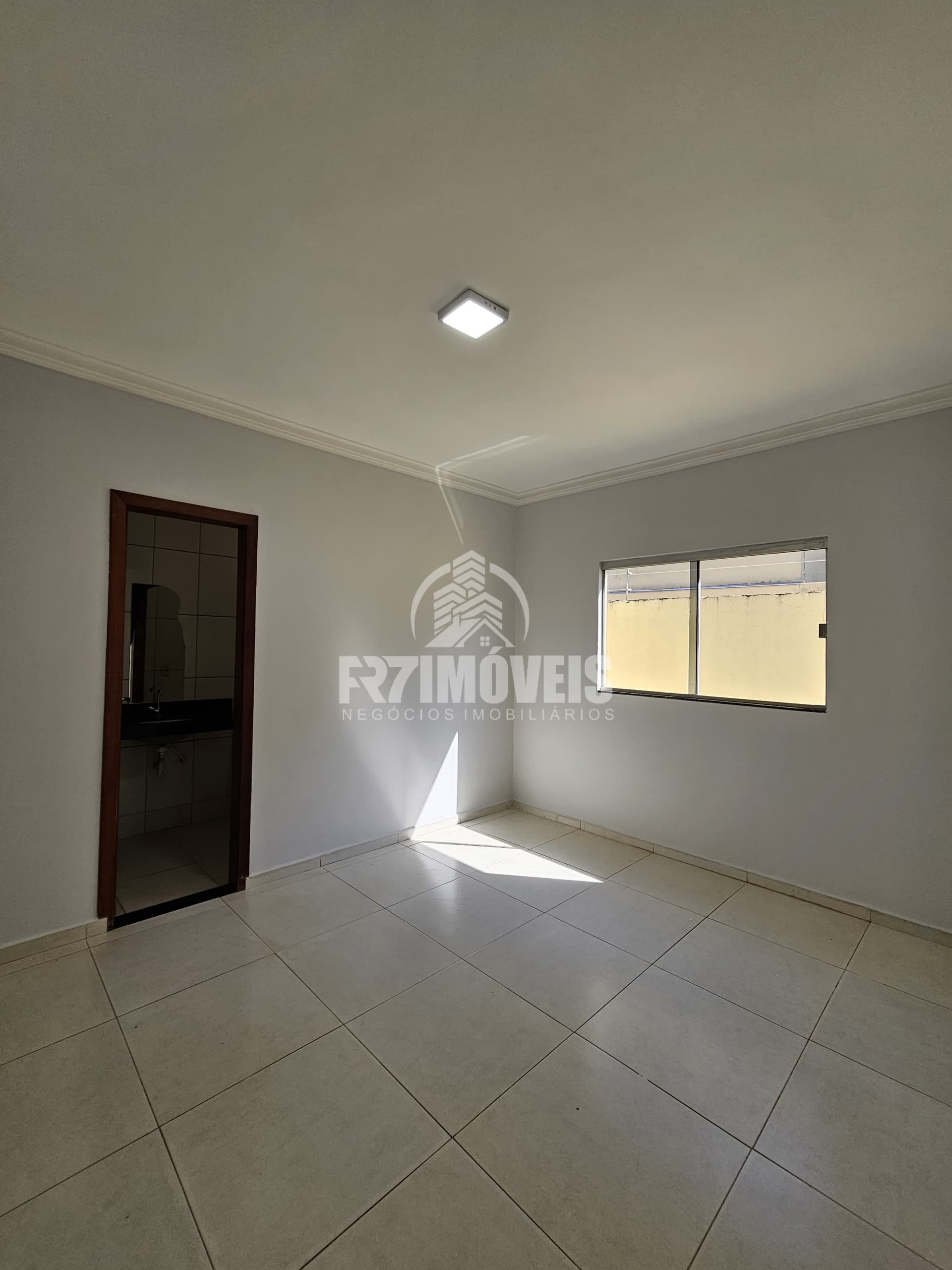 CASA NO SETOR BRISAS DA MATA – GOIÂNIA/GO
