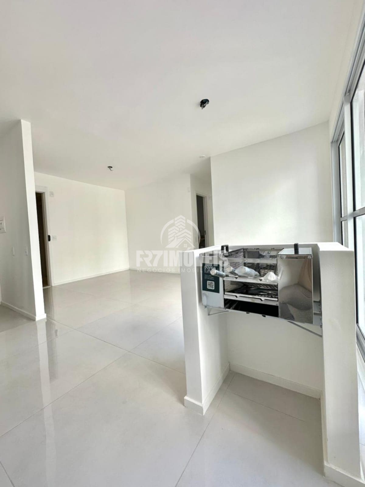 APARTAMENTO NO SETOR BUENO - GOIÂNIA/GO