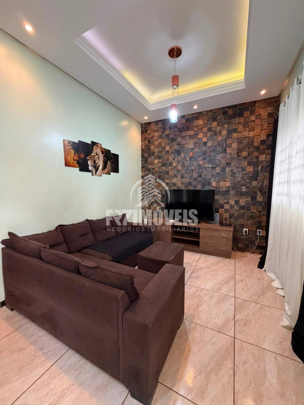 CASA NO SETOR RESIDENCIAL RECANTO DO BOSQUE- GOIÂNIA/GO