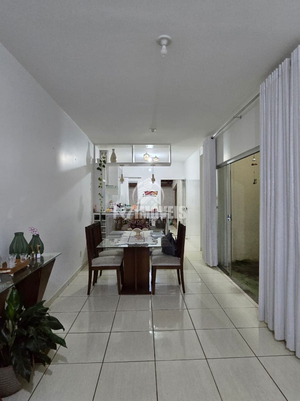 CASA NO RESIDENCIAL MORADA DO IPE - GOIÂNIA/GO