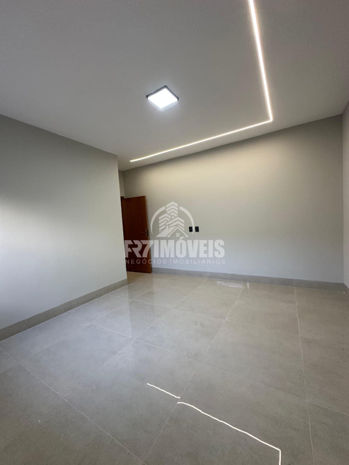 CASA NO SETOR JARDIM FONTE NOVA - GOIÂNIA/GO