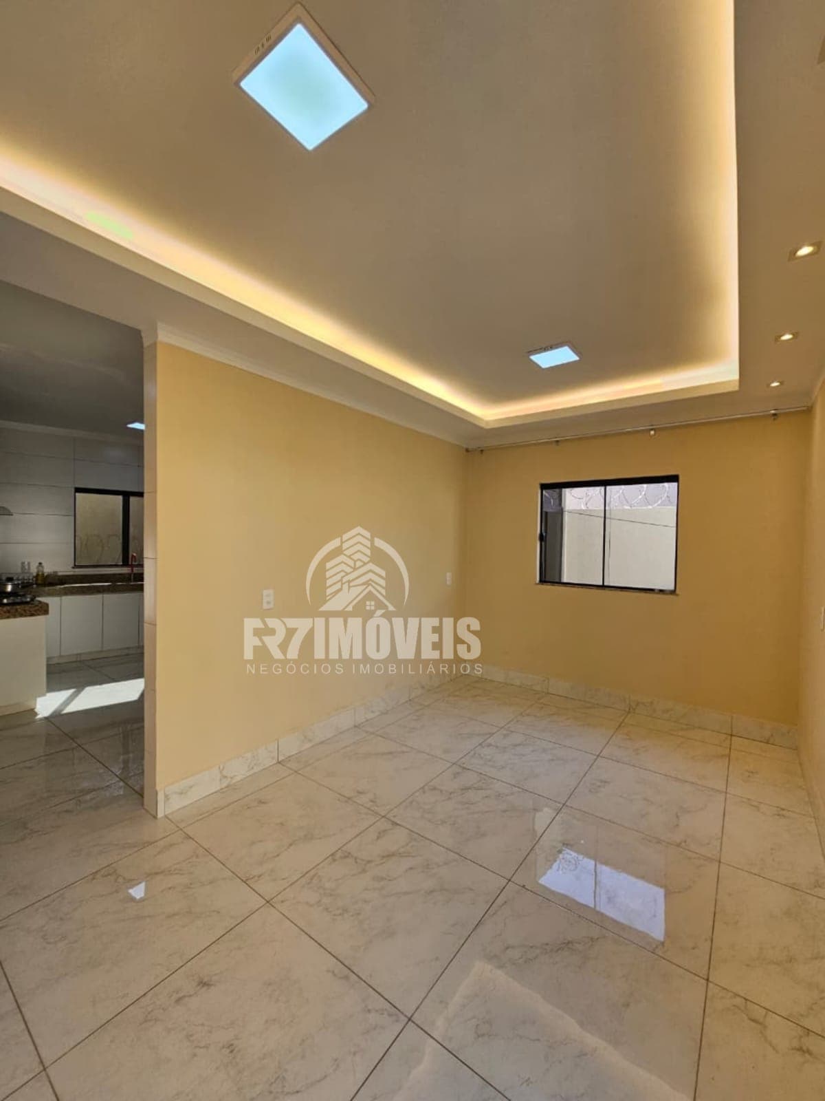 CASA NO RESIDENCIAL GUAREMA - GOIÂNIA/GO