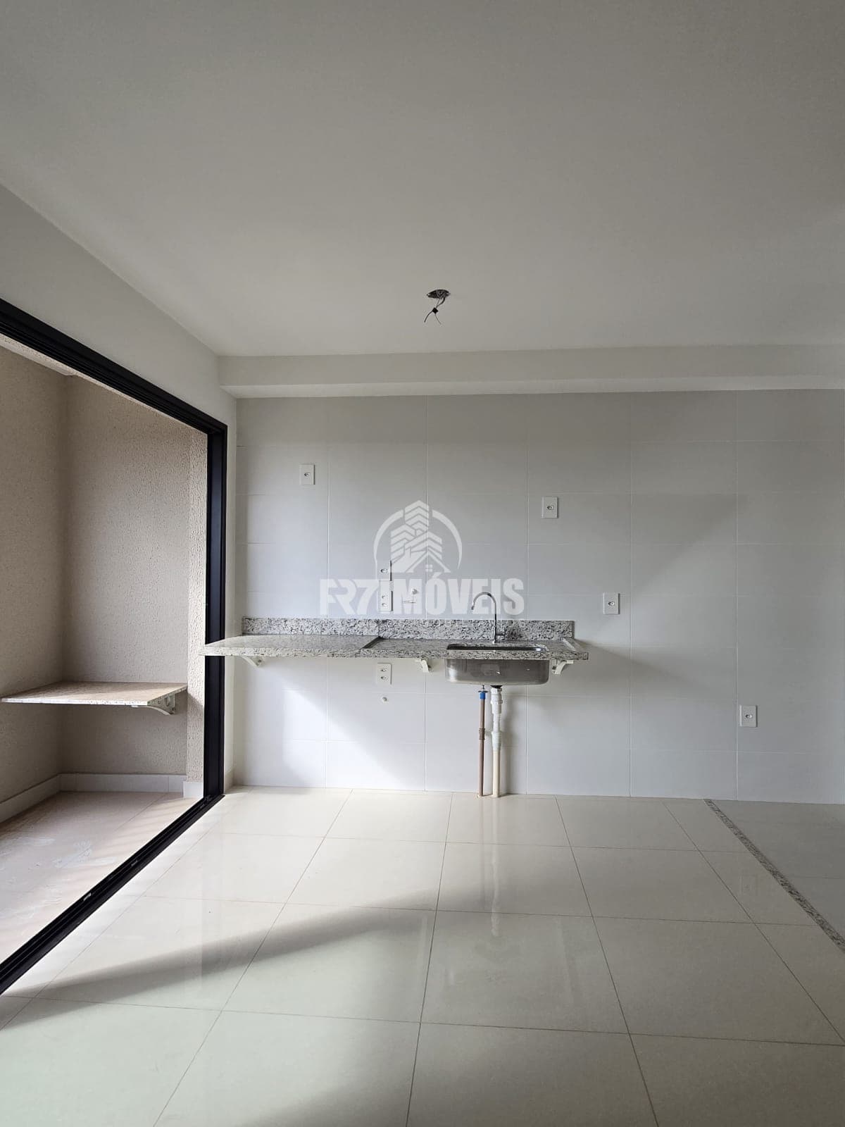 APARTAMENTO 3Q - DGN - NO SETOR CRIMEIA OESTE - GOIÂNIA/GO