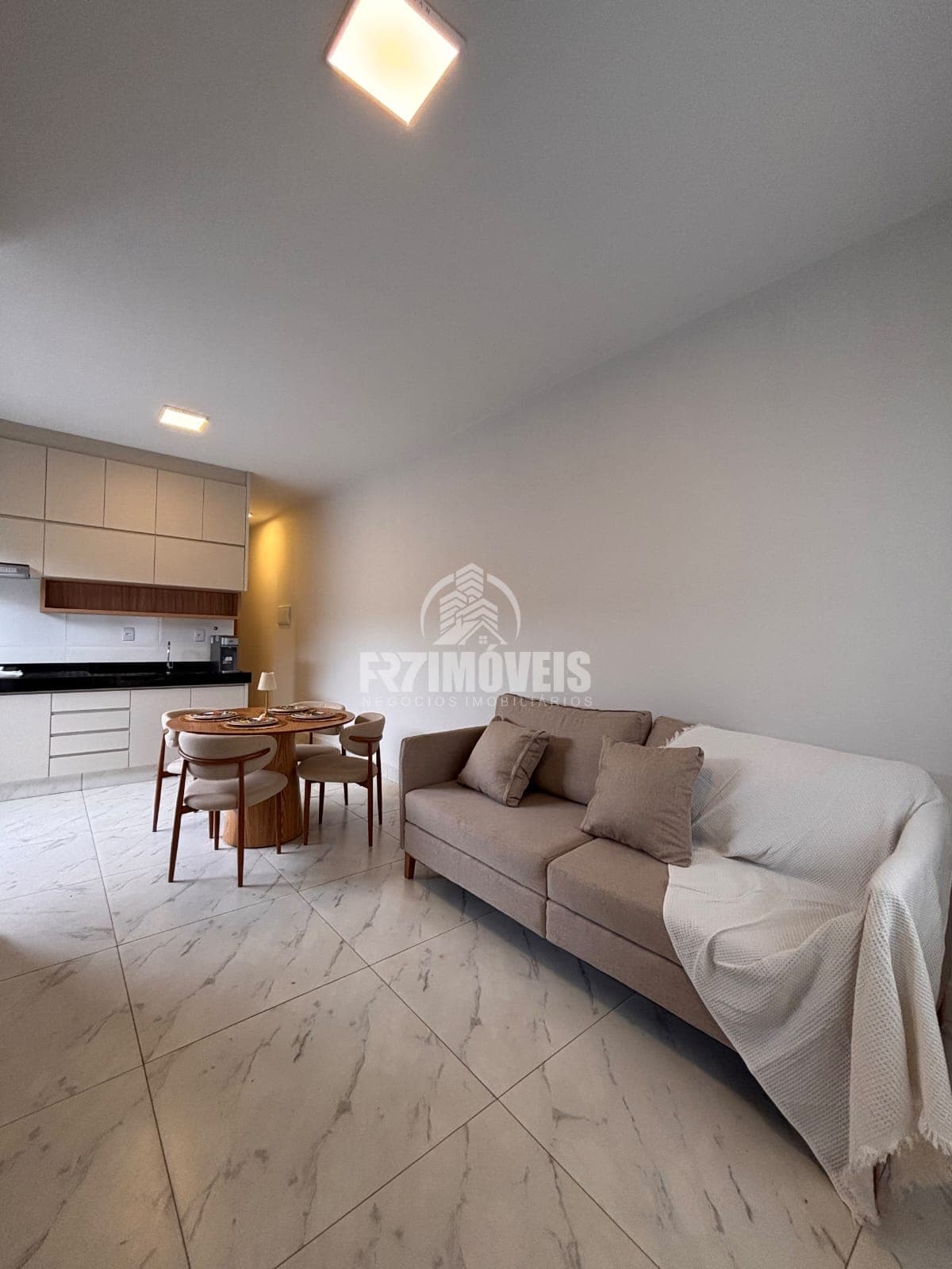 LANÇAMENTO CASAS 2 QUARTOS NO CONDOMÍNIO PEDRAS ALTAS - GOIÂNIA/GO
