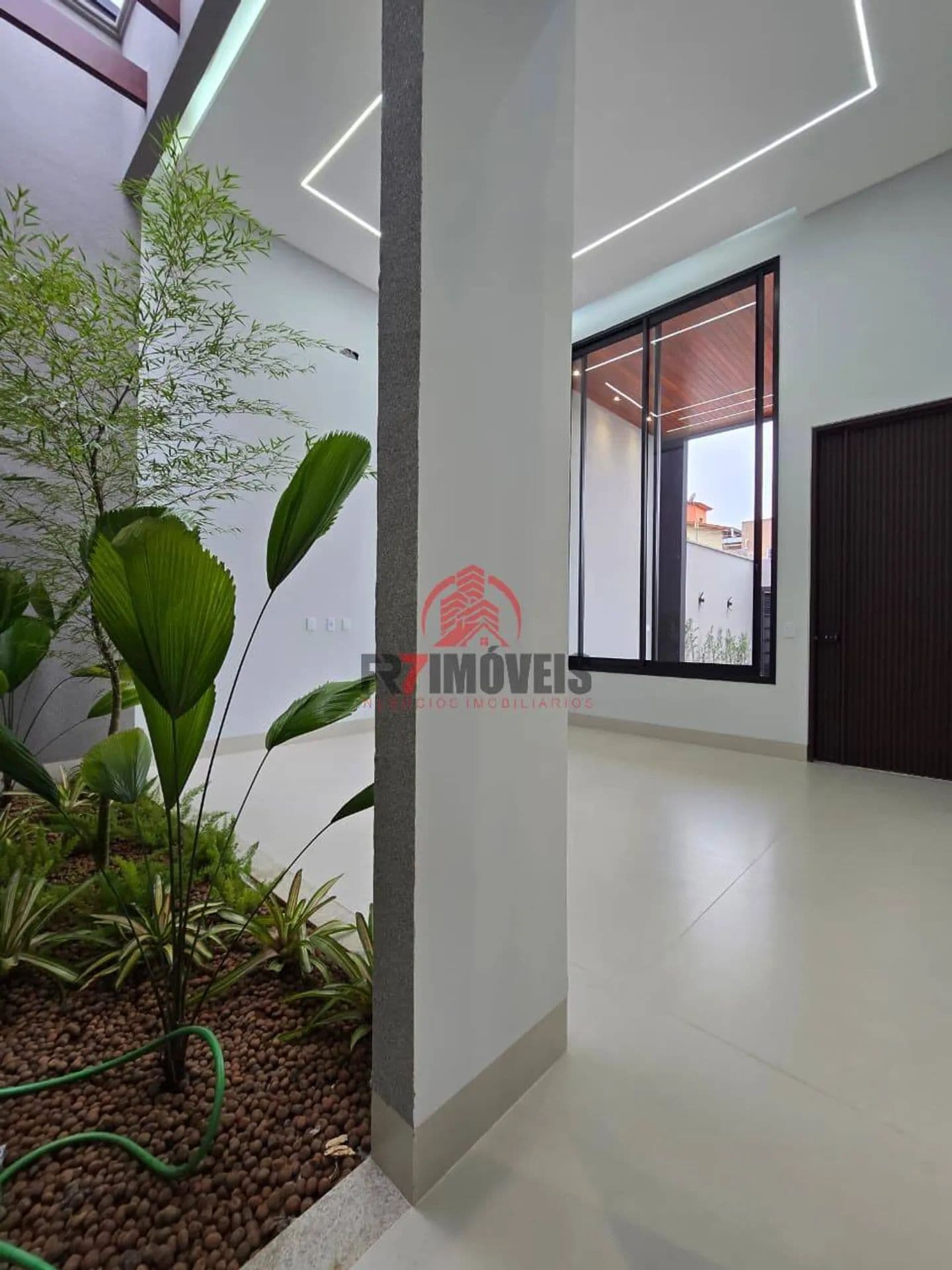 CASA ALTO PADRÃO SETOR GOIÂNIA 2 - GOIÂNIA/GO
