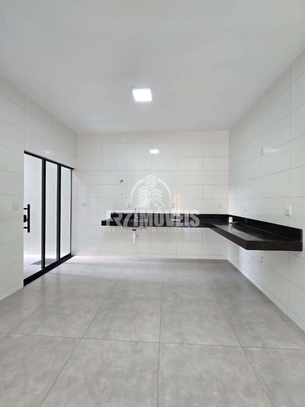 CASA DE ESQUINA SETOR ORLANDO DE MORAES - GOIÂNIA/GO