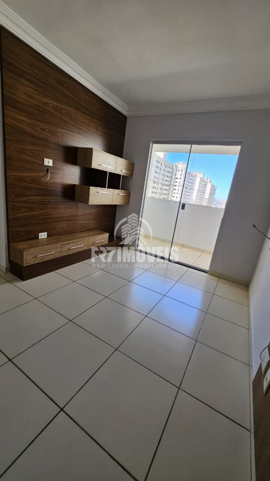 APARTAMENTO COM VISTA PRA LAZER NO BORGES LANDEIRO TROPICALE - GOIÂNIA/GO