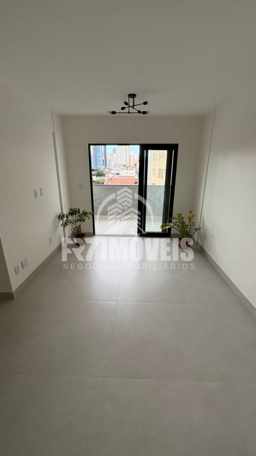APARTAMENTO EM CONDOMÍNIO NO SETOR JARDIM AMERICA - GOIÂNIA/GO